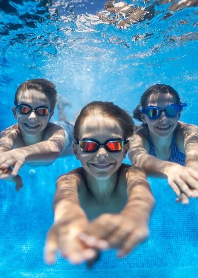 A Quick Homeowner’s Guide to Pool Liner Replacement