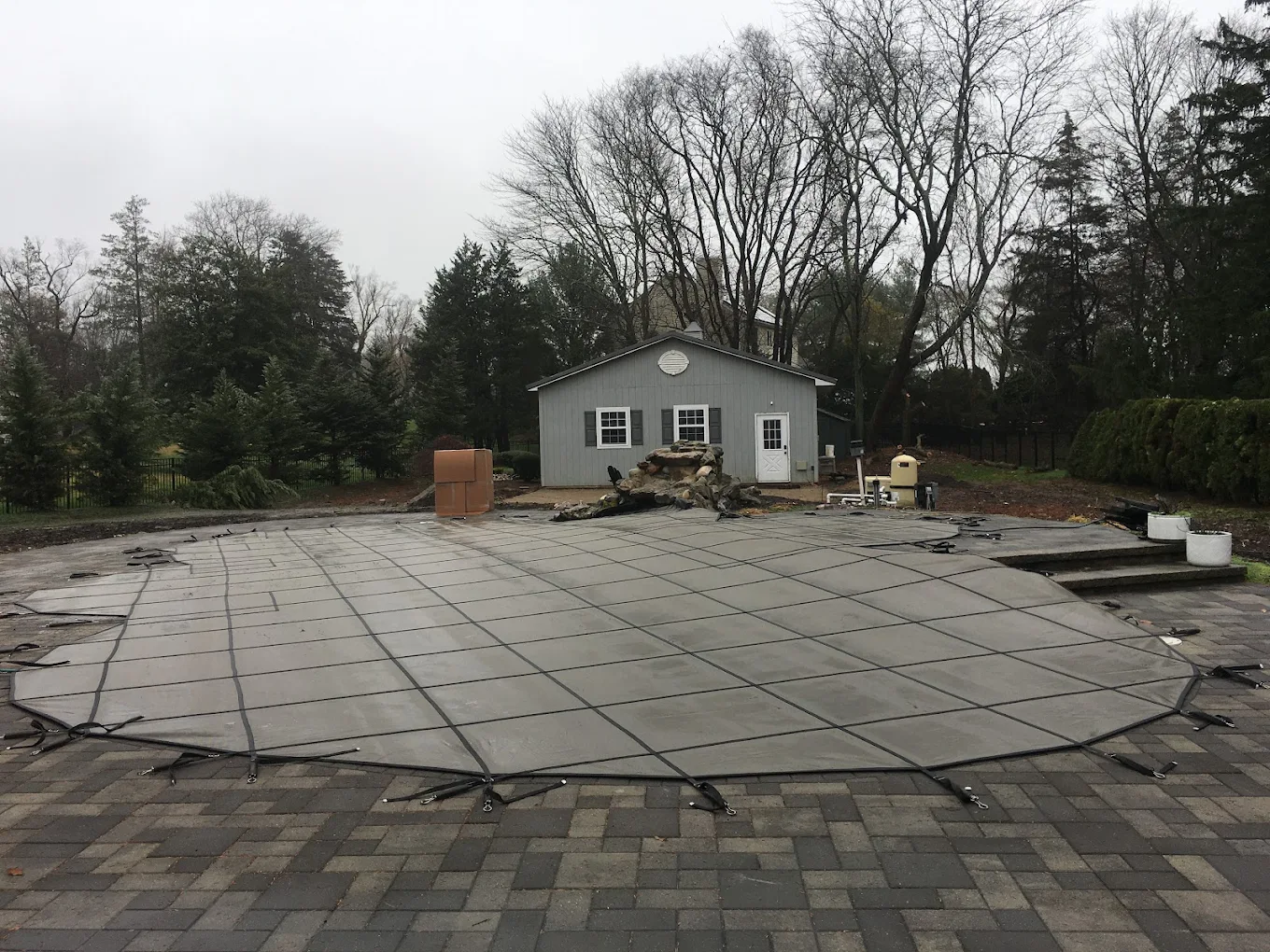 custom pool cover fitting and installation