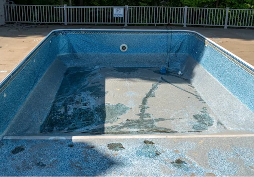 Should You Repair or Replace Your Pool Liner
